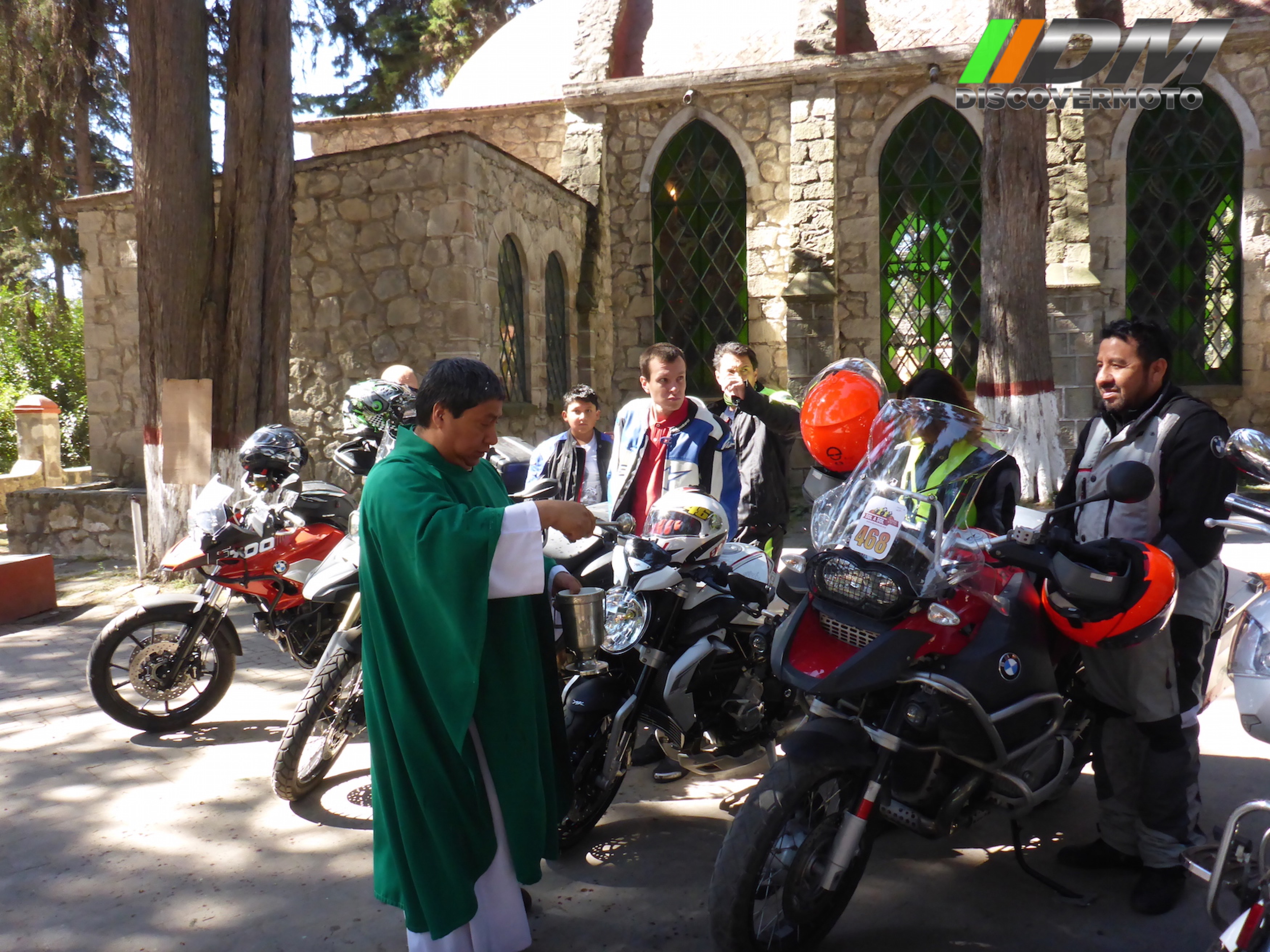 Salida 340 Bendición de Cascos y Motocicletas
