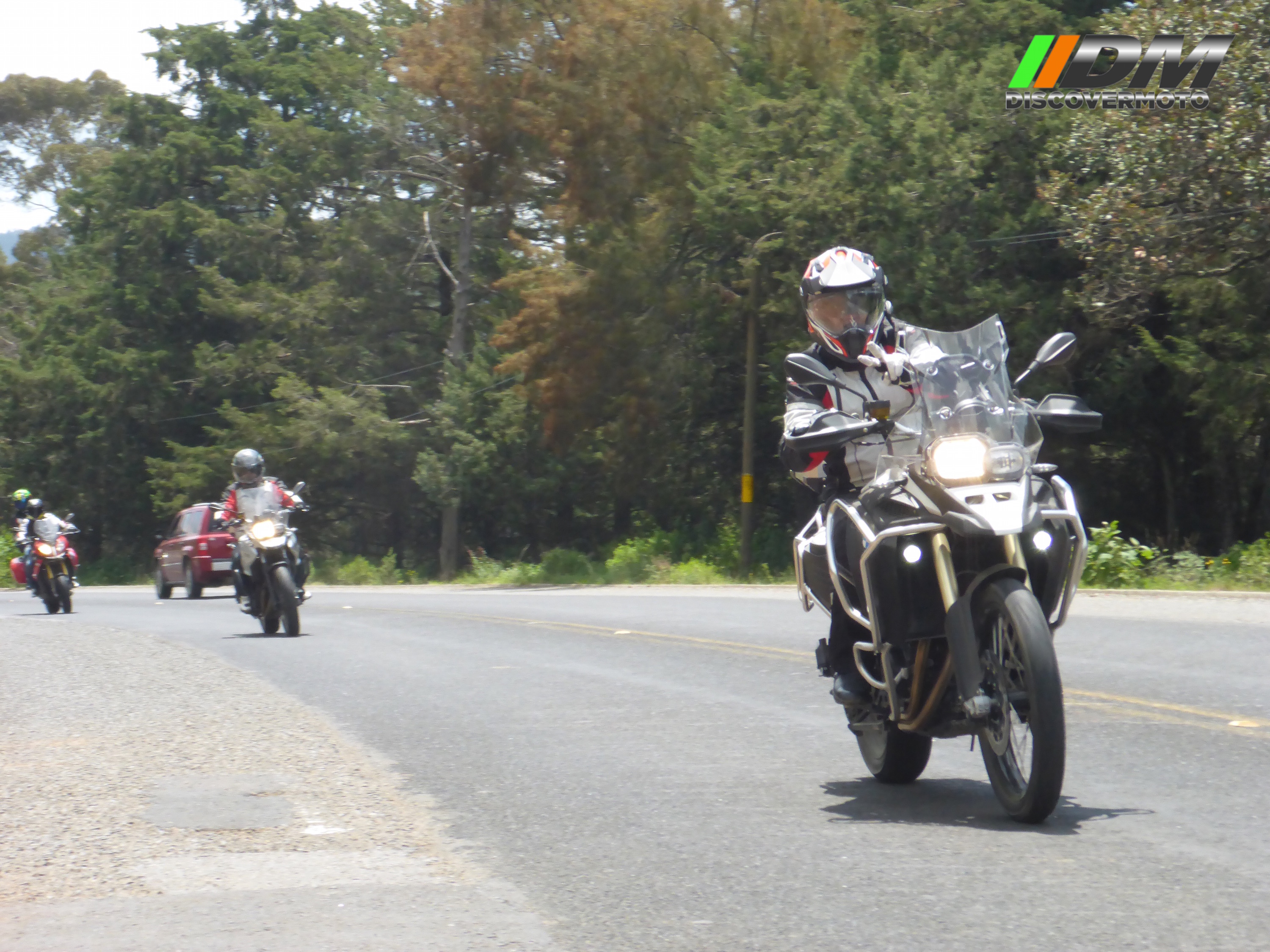 Salida 374 Presa Brockman BMW Esmeralda