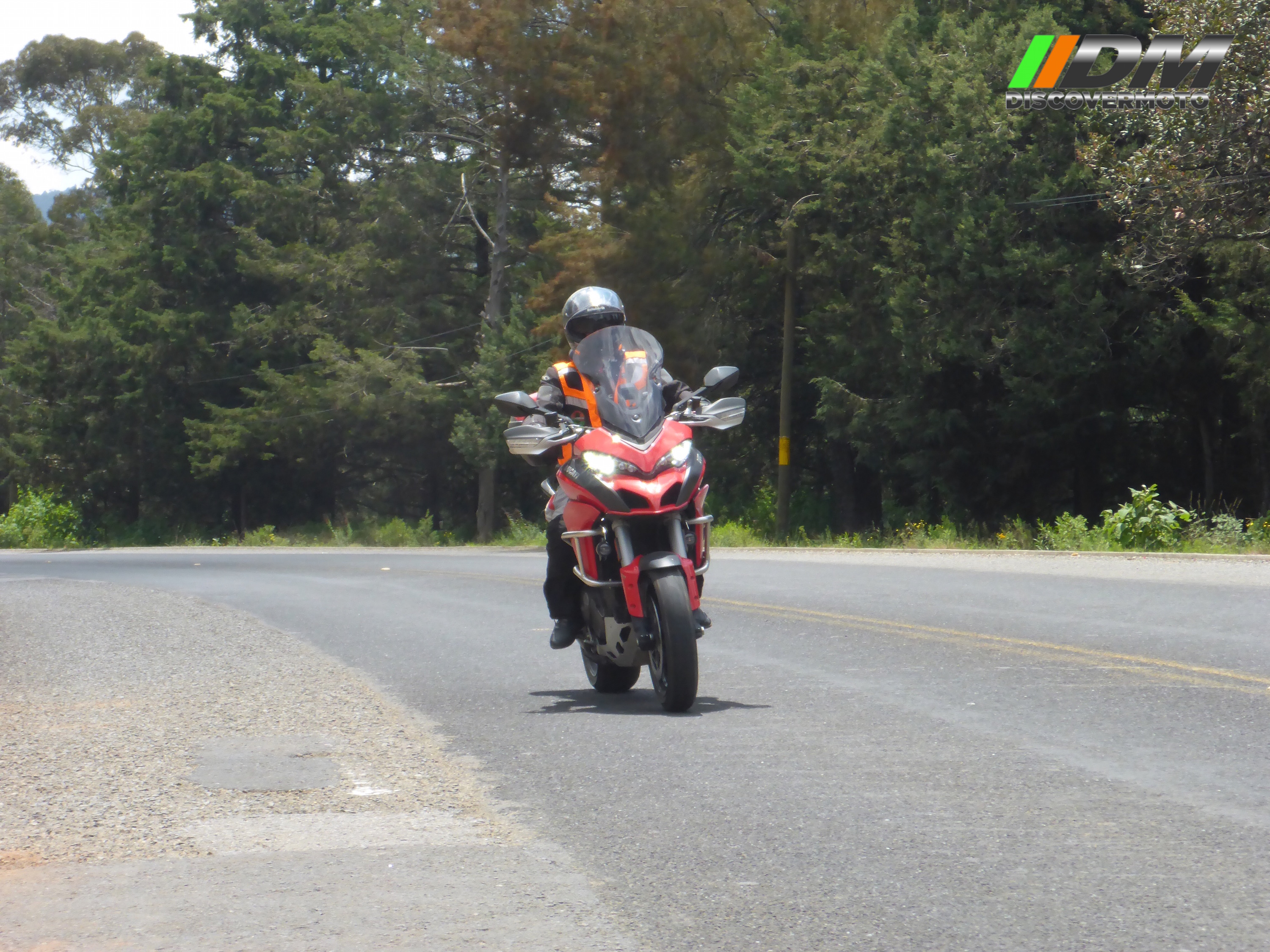 Salida 374 Presa Brockman BMW Esmeralda