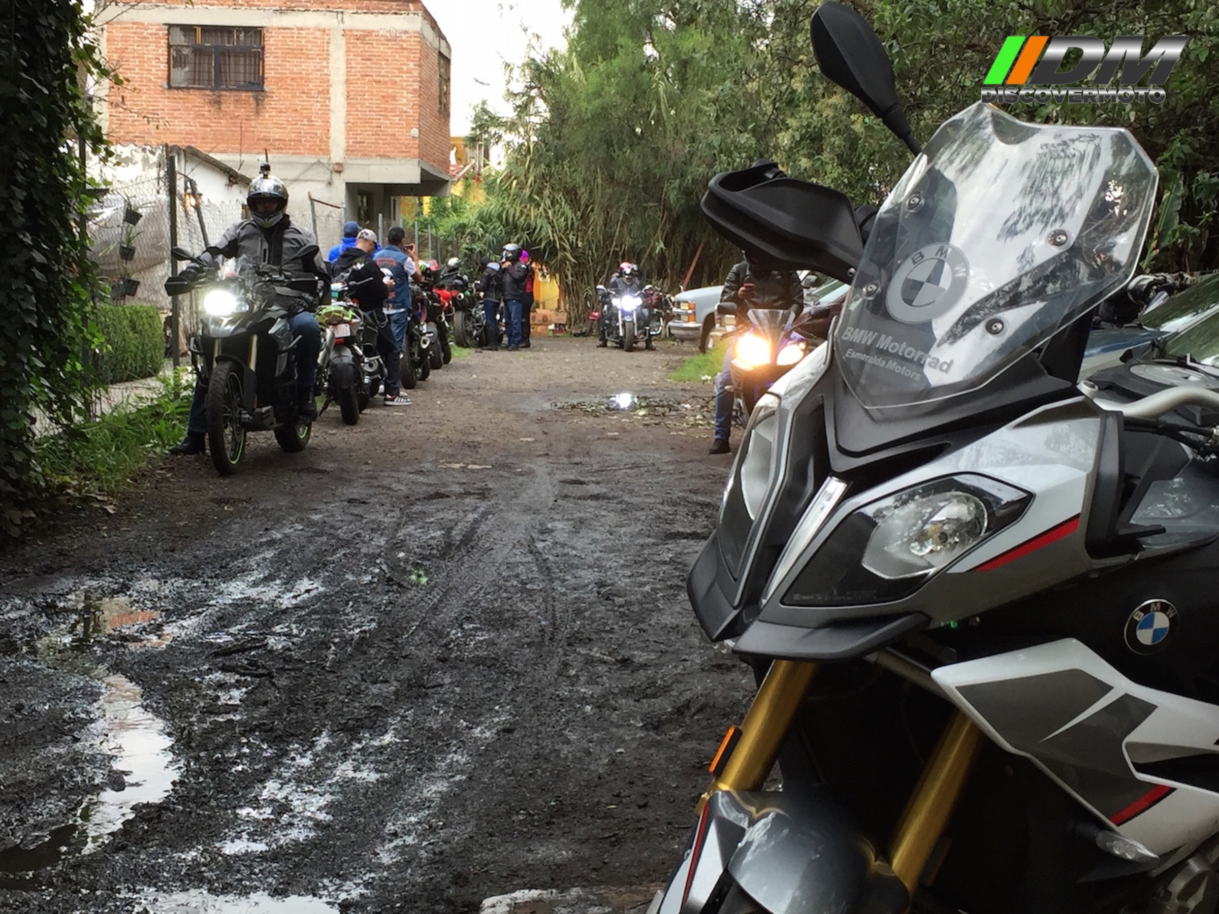 Salida 377 xochimilco simm discovermoto